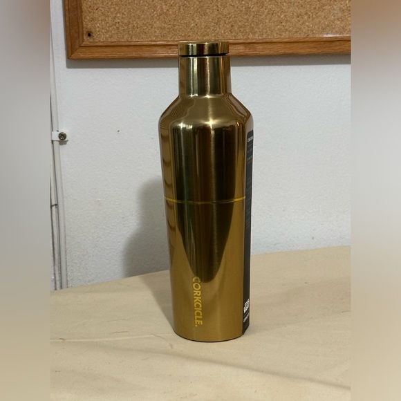 Corkcicle Canteen Star Wars Design
C3PO Gold 16oz 475ml - Picture 7 of 7